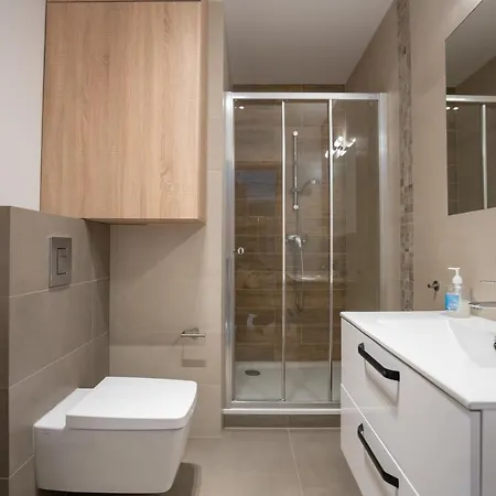 Rentplanet - Górna Apartamento