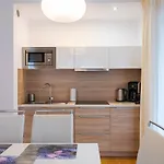 Rentplanet - Gorna Apartmán *